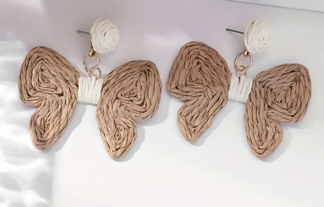 Tan Rattan Bow Earrings
