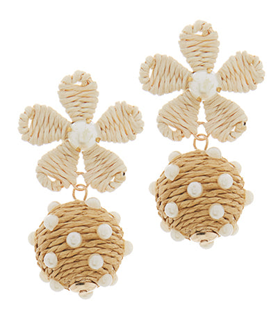 Natural Linked Ball and Raffia Flower