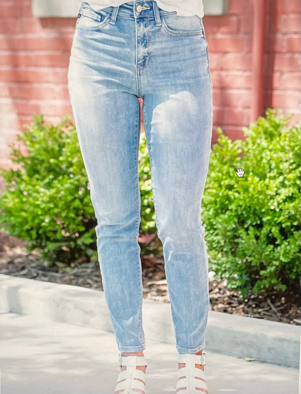 Judy Blue High Rise Relaxed Fit Everyday Jeans