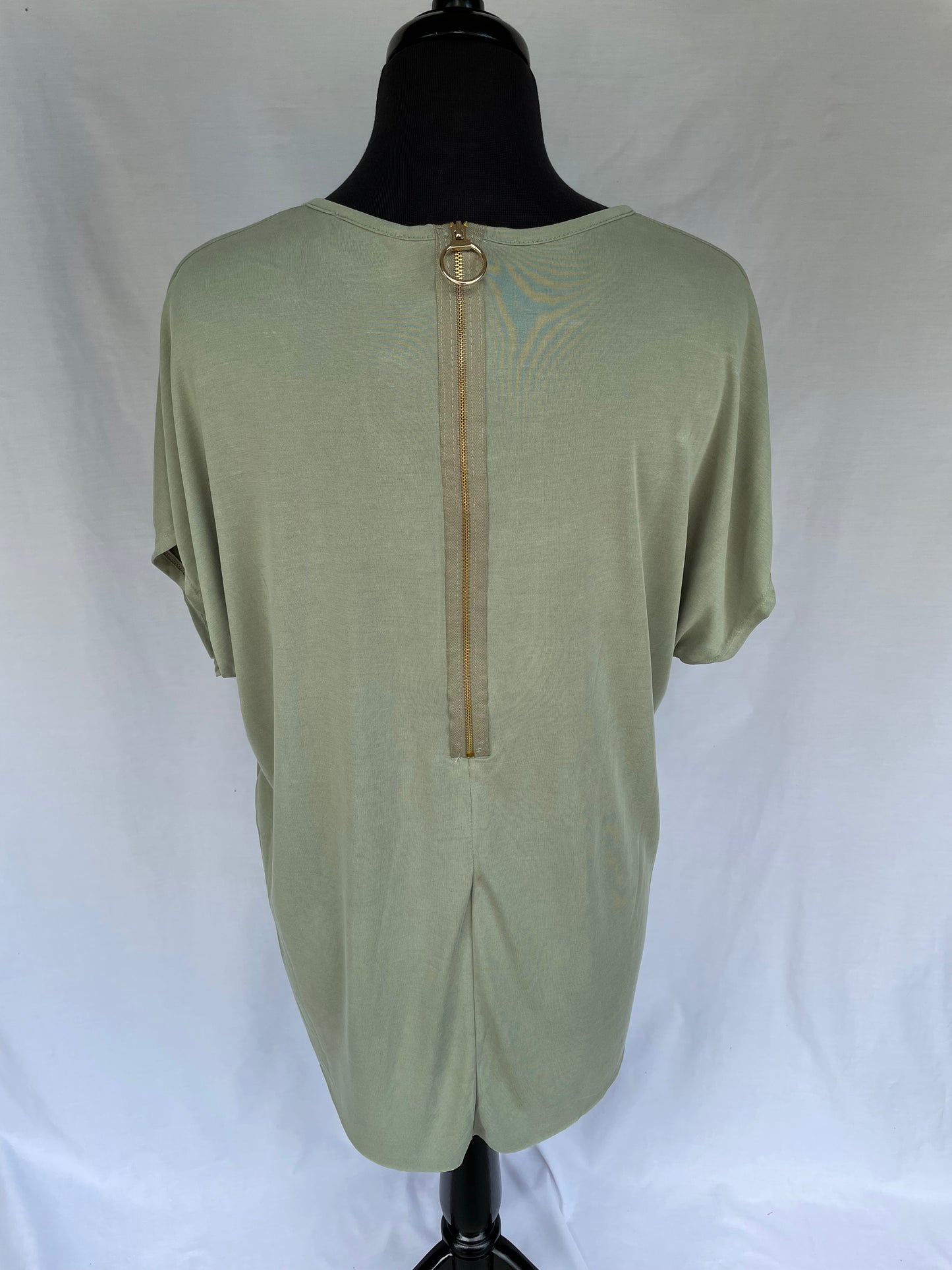 Sage Zipper Top