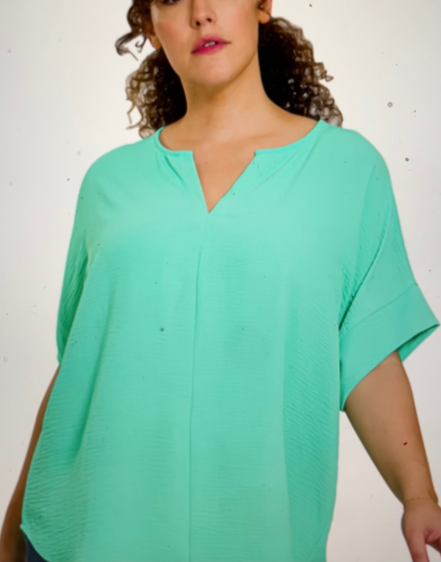 Curvy Mint Notch Neck Airflow Top
