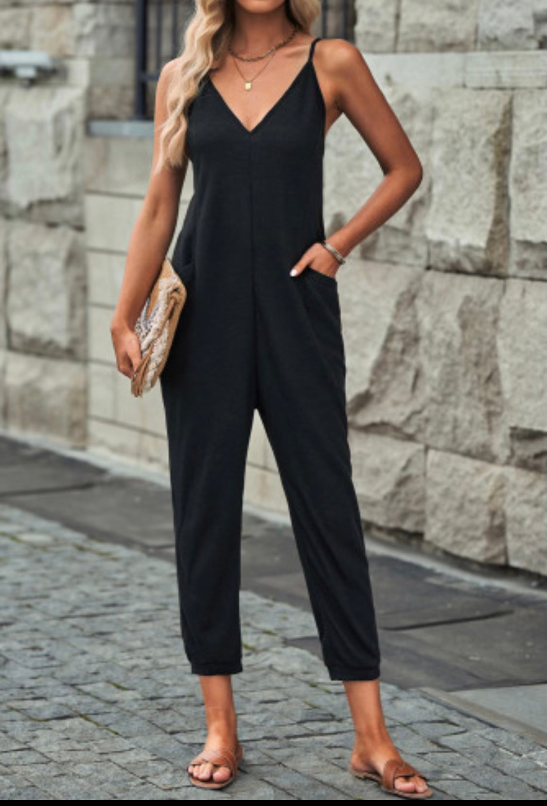 Black Sleeveless Jumper